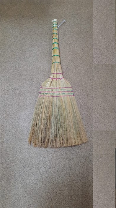 Веник Сорго 5-ти прошивной 4-х пучковый В512